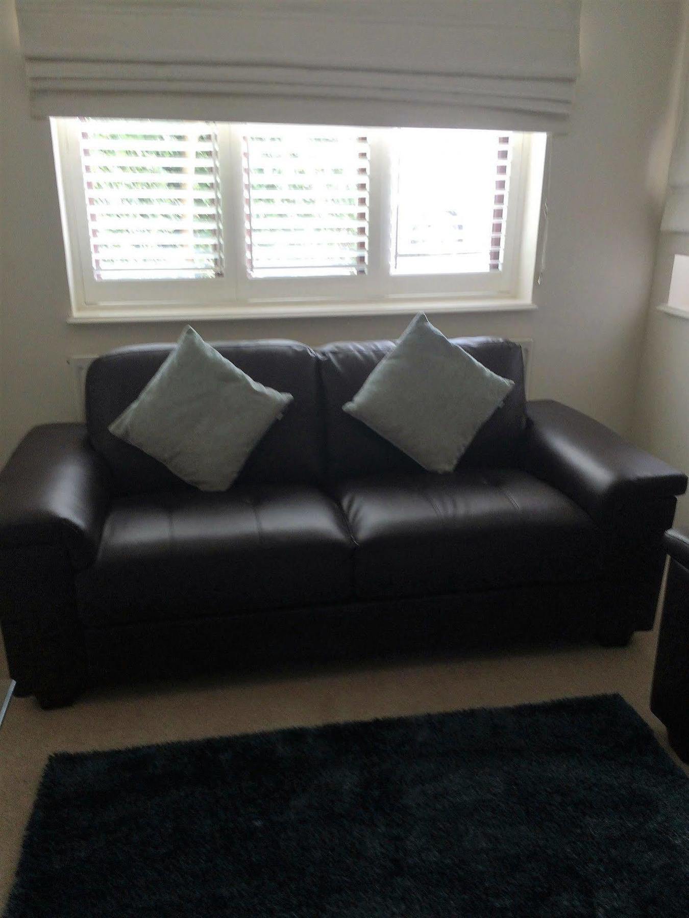 Spacious House, Sleeps 7 People Reading Bagian luar foto